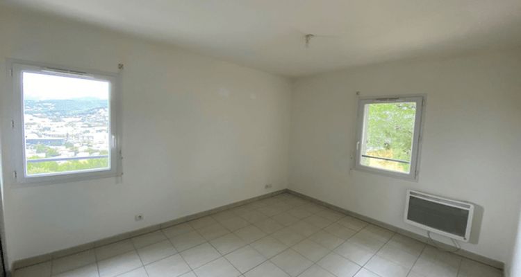 Vue n°1 Appartement 3 pièces T3 F3 à louer - La Valette Du Var (83160)