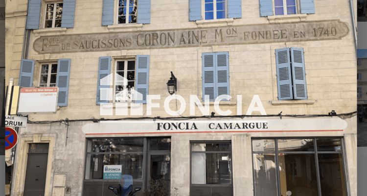 local-commercial  à vendre Arles 13200 198 m²