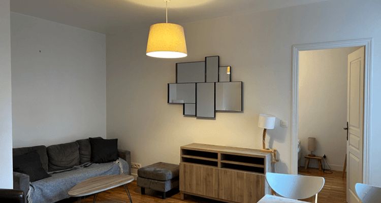 appartement-meuble 2 pièces à louer PARIS 18ᵉ 75018 37.1 m²