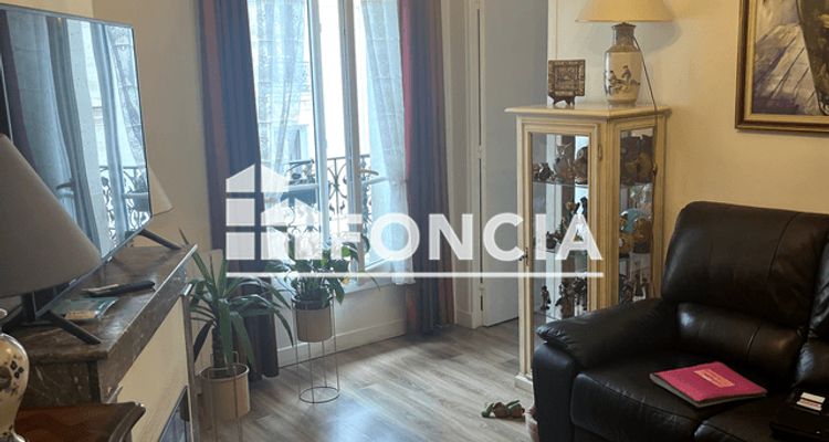 Vue n°1 Appartement 2 pièces T2 F2 à vendre - Paris 18ᵉ (75018)