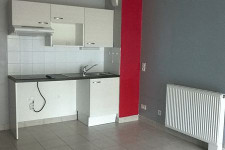 Vue n°3 Appartement 3 pièces T3 F3 à louer - Lognes (77185)