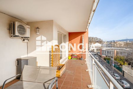 Vue n°2 Appartement 3 pièces à vendre - Marseille 10ᵉ (13010) 199 900 €