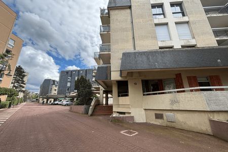 Vue n°2 Appartement 4 pièces T4 F4 à louer - Le Chesnay-rocquencourt (78150)