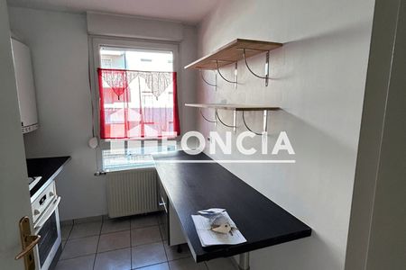 Vue n°3 Appartement 2 pièces T2 F2 à vendre - Strasbourg (67200)