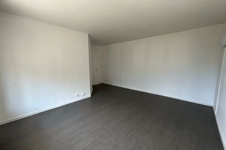 Vue n°2 Appartement 3 pièces T3 F3 à louer - Albertville (73200)