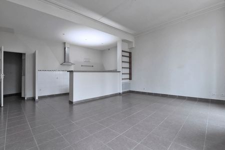 appartement 3 pièces à louer NIMES 30000 74.1 m²