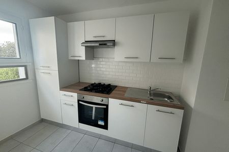 appartement 3 pièces à louer PAU 64000 62.8 m²