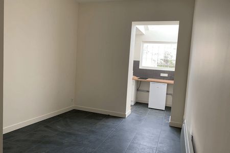 appartement 1 pièce à louer BORDEAUX 33000 28.3 m²