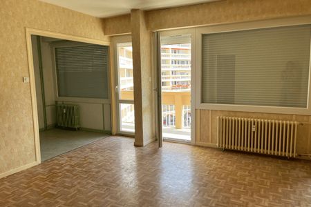 Vue n°3 Appartement 4 pièces T4 F4 à louer - Saint Jean De Maurienne (73300)