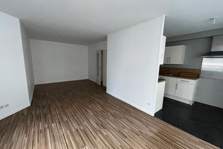 Vue n°2 Appartement 3 pièces T3 F3 à louer - Rouen (76100)