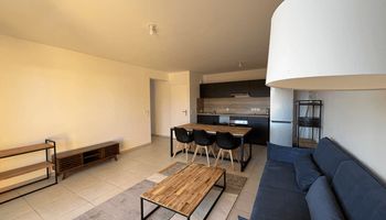appartement-meuble 3 pièces à louer NIMES 30000 63.5 m²