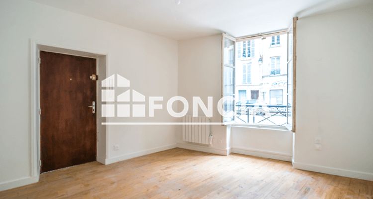 Vue n°1 Appartement 2 pièces à vendre - St Germain En Laye (78100) 270 000 €