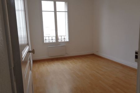 Vue n°2 Appartement 2 pièces T2 F2 à louer - Soissons (02200)