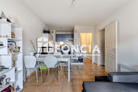 Vue n°3 Appartement 2 pièces T2 F2 à vendre - Narbonne (11100)