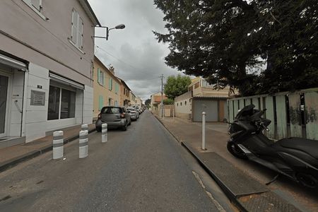 parking  à louer TOULON 83200