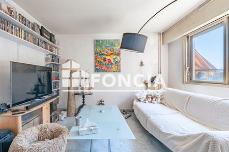 Vue n°2 Appartement 3 pièces T3 F3 à vendre - Cagnes-sur-mer (06800)