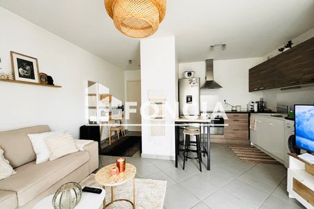 Vue n°3 Appartement 2 pièces T2 F2 à vendre - Caluire-et-cuire (69300)