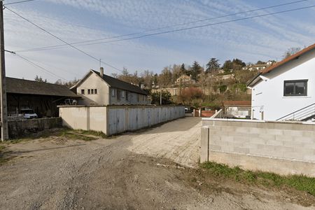 parking  à louer BOURGOIN JALLIEU 38300