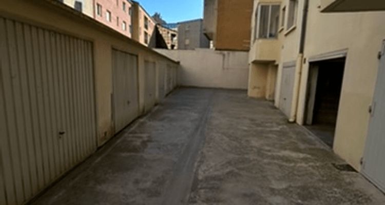 Vue n°1 Parking à louer - Toulon (83200)