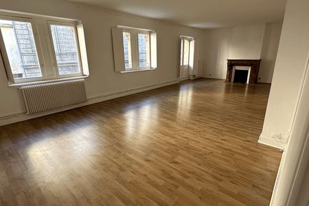 appartement 5 pièces à louer BORDEAUX 33000 118.1 m²