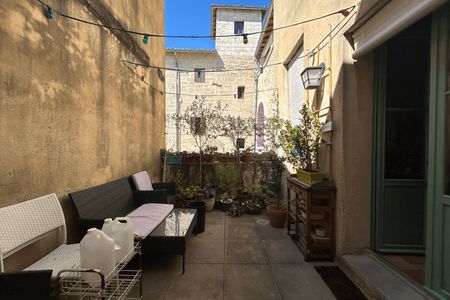 appartement 4 pièces à louer UZES 30700 86.6 m²