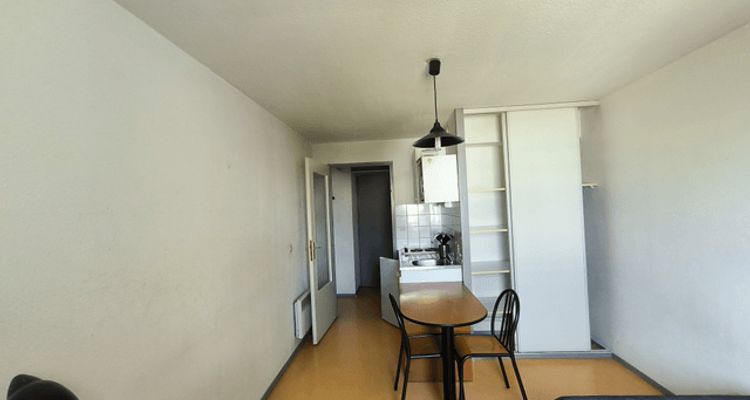 appartement-meuble 1 pièce à louer VILLEURBANNE 69100 18.8 m²
