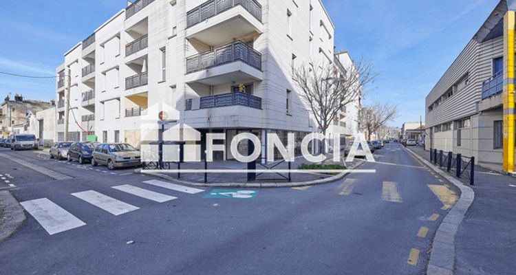 appartement 2 pièces à vendre BORDEAUX 33300 45 m²