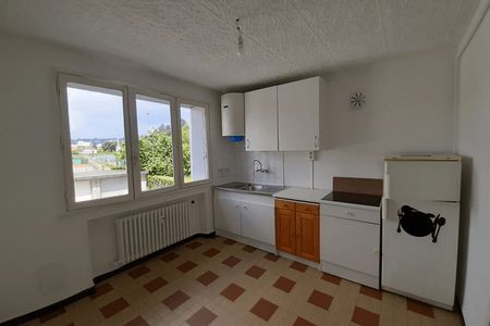 Vue n°2 Appartement 3 pièces T3 F3 à louer - Aix Les Bains (73100)