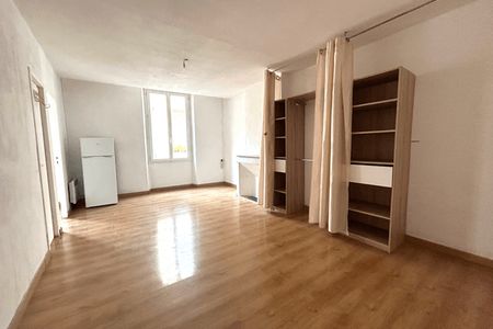 appartement 1 pièce à louer TOULON 83000 31.9 m²