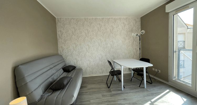 appartement-meuble 1 pièce à louer CHARTRES 28000 20.4 m²