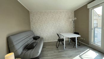 appartement-meuble 1 pièce à louer CHARTRES 28000 20.4 m²