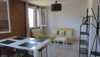 appartement-meuble 4 pièces à louer SAINT MARTIN D'HERES 38400 62 m²
