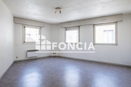 Vue n°2 Appartement 2 pièces T2 F2 à vendre - Bordeaux (33800)