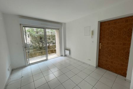 appartement 2 pièces à louer NIMES 30000 24.2 m²