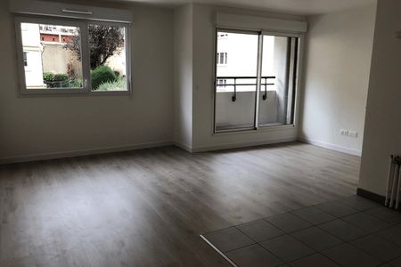 Vue n°3 Appartement 2 pièces T2 F2 à louer - Rouen (76000)