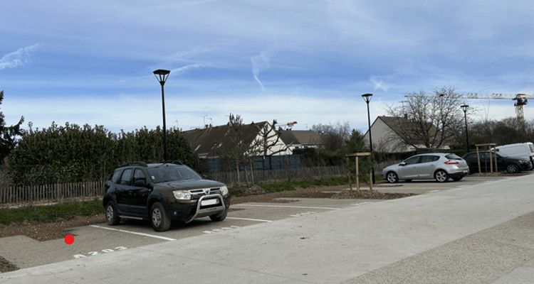 Vue n°1 Parking à louer - Amiens (80000)