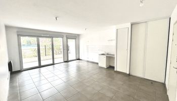 appartement 3 pièces à louer FREJUS 83600 64 m²