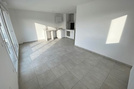 Vue n°2 Appartement 3 pièces T3 F3 à louer - Clermont-ferrand (63000)