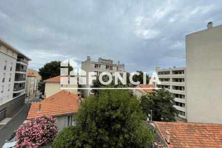 Vue n°3 Appartement 4 pièces à vendre - Toulon (83100) 161 500 €
