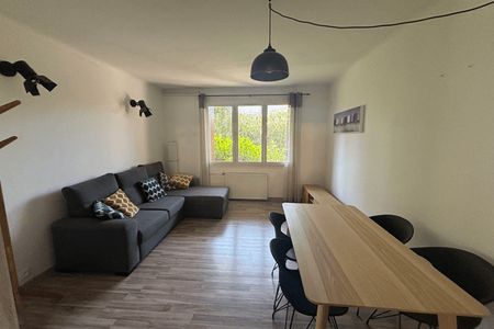 appartement-meuble 3 pièces à louer TOULON 83000 59.2 m²