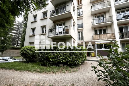 Vue n°2 Appartement 3 pièces à vendre - Boulogne Billancourt (92100) 473 600 €
