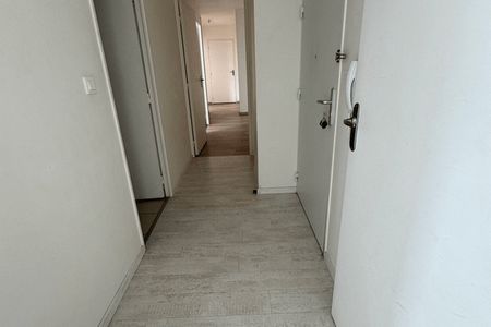 Vue n°2 Appartement 4 pièces T4 F4 à louer - Herouville Saint Clair (14200)