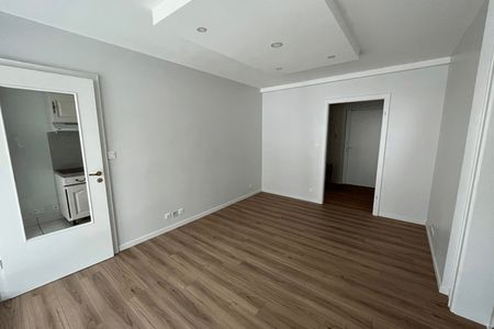 Vue n°3 Appartement 2 pièces T2 F2 à louer - Mulhouse (68100)