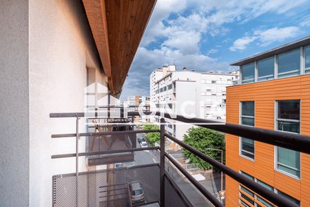 Vue n°3 Appartement 2 pièces T2 F2 à vendre - Toulouse (31200)