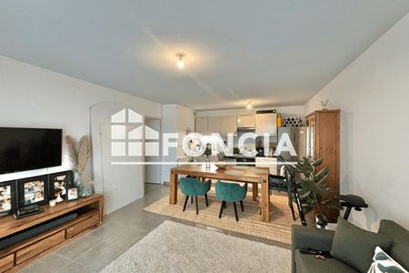 Vue n°3 Appartement 3 pièces T3 F3 à vendre - Bonneville (74130)