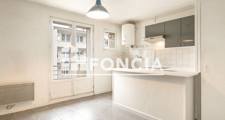 Vue n°1 Appartement 3 pièces à vendre - Grenoble (38000) 119 000 €