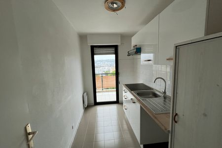 Vue n°3 Appartement 2 pièces T2 F2 à louer - Nice (06200)