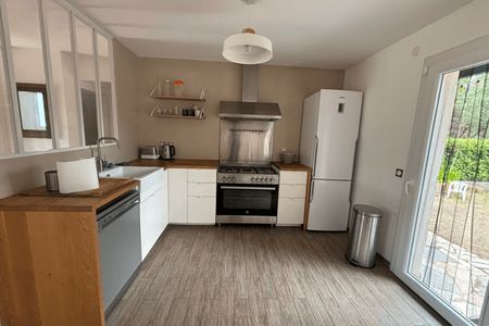 Vue n°2 Maison 6 pièces T6 F6 à louer - Montpellier (34070)