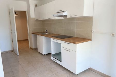 appartement 3 pièces à louer MARSEILLE 8ᵉ 13008 72.4 m²