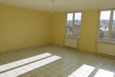 Vue n°3 Appartement 4 pièces T4 F4 à louer - Saint-etienne (42100)